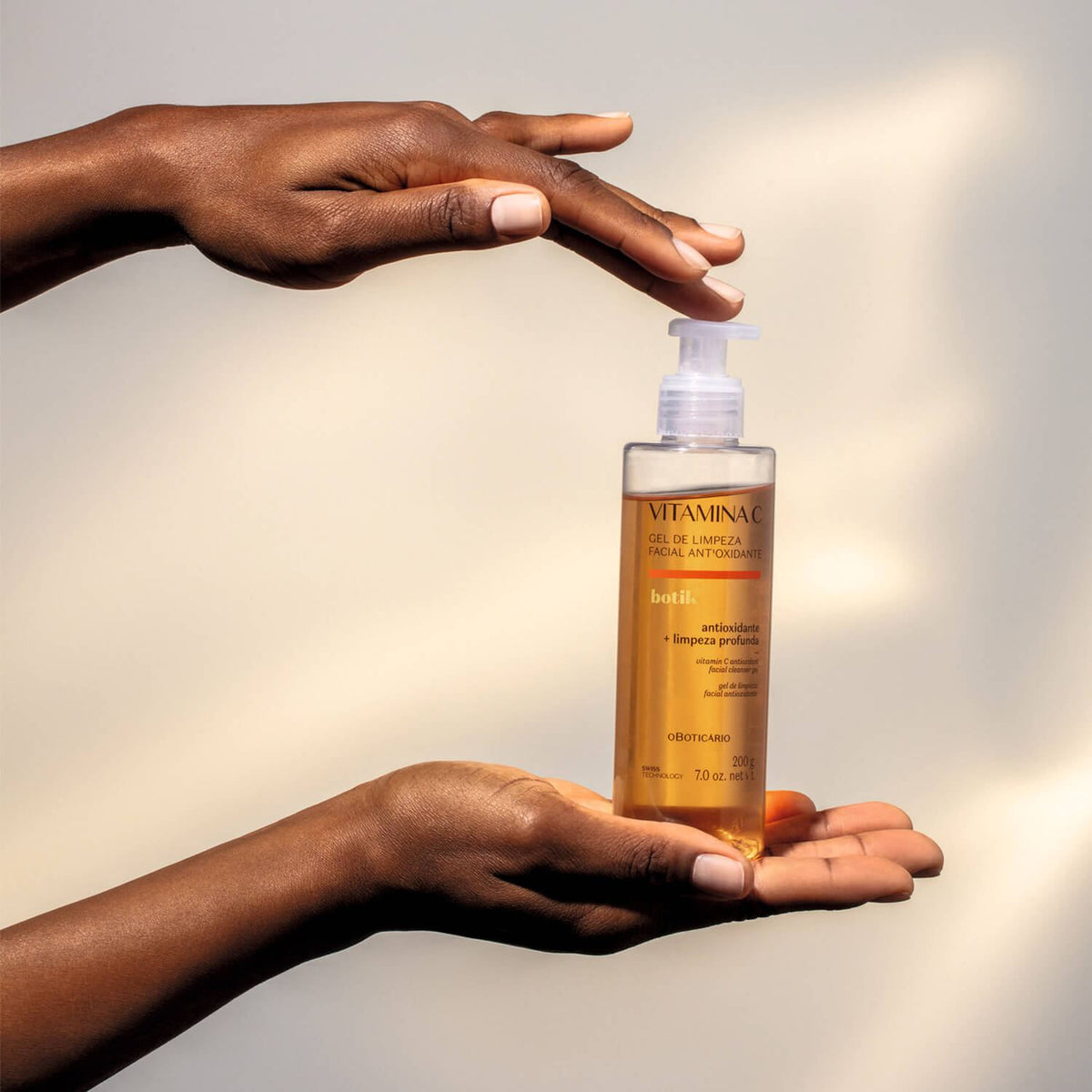 Gel de limpieza facial con vitamina C 200g BOTIK